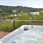 Luxury Fjord Cabin With Jacuzzi, Boat Dock & View Дом отдыха