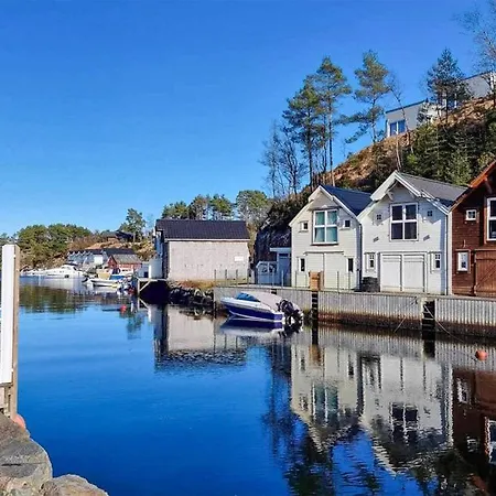 Luxury Fjord Cabin With Jacuzzi, Boat Dock & View Ferienhaus *
