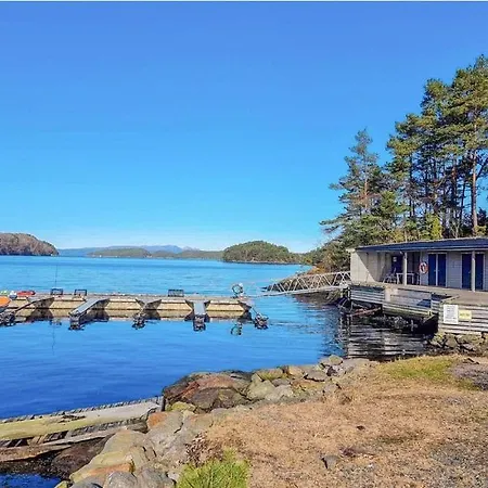Luxury Fjord Cabin With Jacuzzi Stunning View And Grill Hut * Sveio
