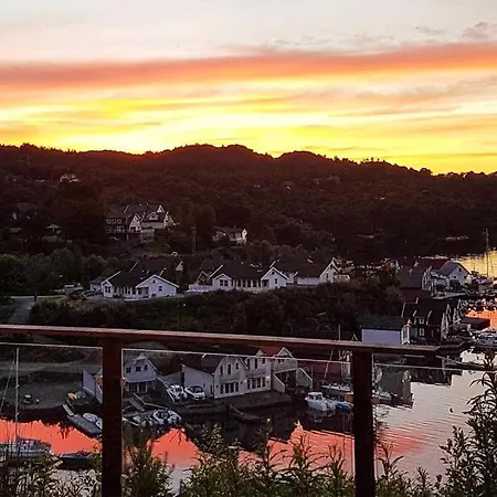 Tatil Evi Luxury Fjord With Jacuzzi Stunning View And Grill Hut Sveio