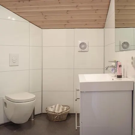 Luxury Fjord With Jacuzzi Stunning View And Grill Hut Tatil Evi Sveio