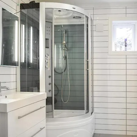 Luxury Fjord With Jacuzzi Stunning View And Grill Hut * Sveio