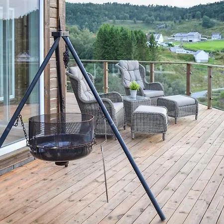 Luxury Fjord Cabin With Jacuzzi Stunning View And Grill Hut * Sveio