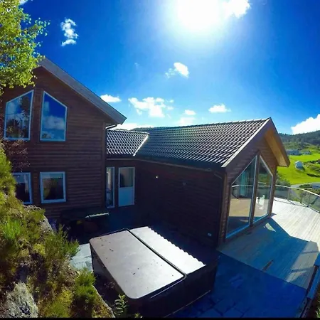 Tatil Evi Luxury Fjord With Jacuzzi Stunning View And Grill Hut