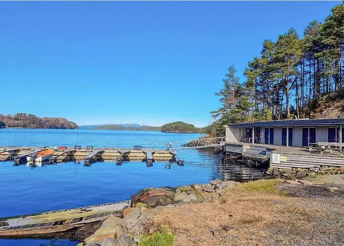 Luxury Fjord With Jacuzzi Stunning View And Grill Hut * Sveio