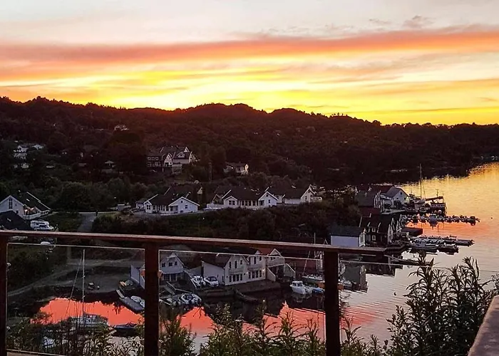 Casa vacanze Luxury Fjord Cabin With Jacuzzi, Boat Dock & View Sveio