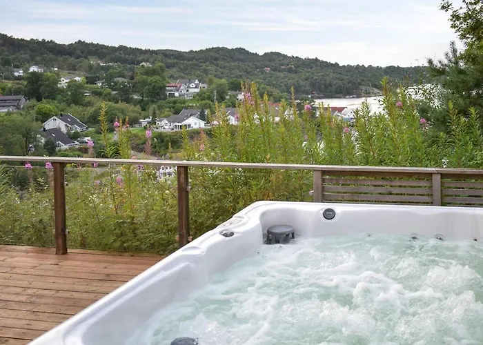 Luxury Fjord With Jacuzzi Stunning View And Grill Hut Casa de Férias