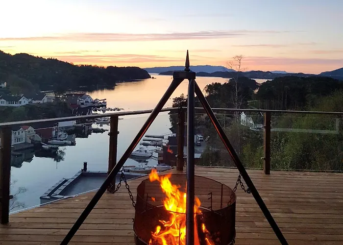 Casa de Férias Luxury Fjord With Jacuzzi Stunning View And Grill Hut Sveio