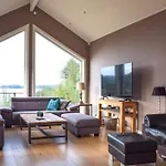 Luxury Fjord Cabin With Jacuzzi, Boat Dock & View Casa de Férias