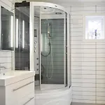 Luxury Fjord Cabin With Jacuzzi, Boat Dock & View * Sveio