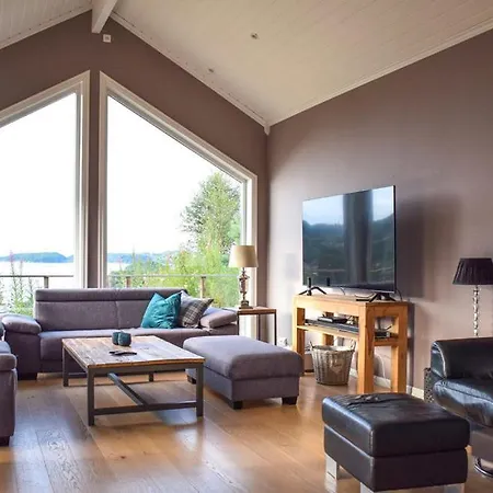 Luxury Fjord Cabin With Jacuzzi, Boat Dock & View Дом отдыха